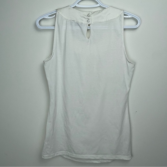 Chic By Jacob Ivory Sleeveless Top With Bow On The Side Size Small - Picture 6 of 8
